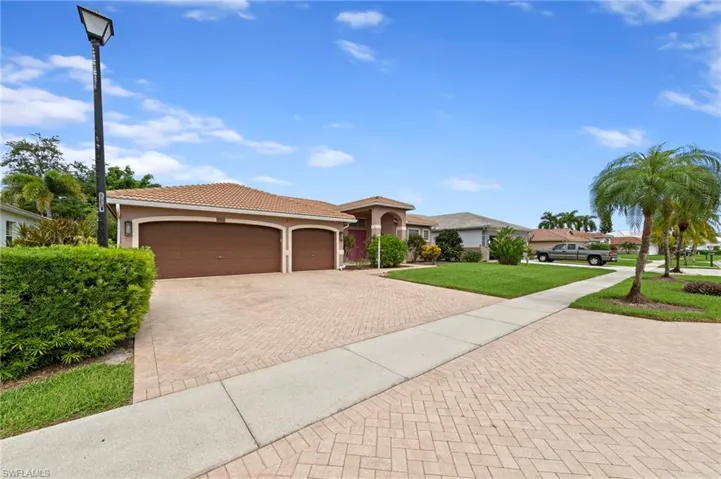 3259 Potomac Ct, Naples, Florida 34120
