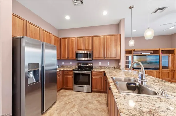3259 Potomac Ct, Naples, Florida 34120