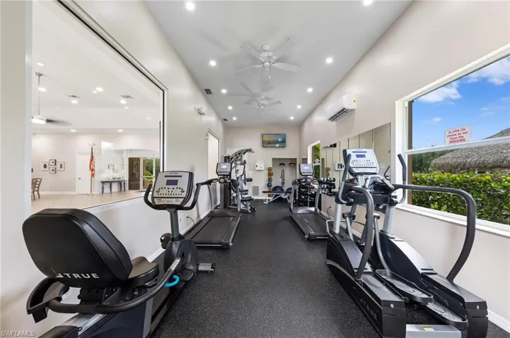 3259 Potomac Ct, Naples, Florida 34120
