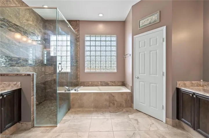 3259 Potomac Ct, Naples, Florida 34120