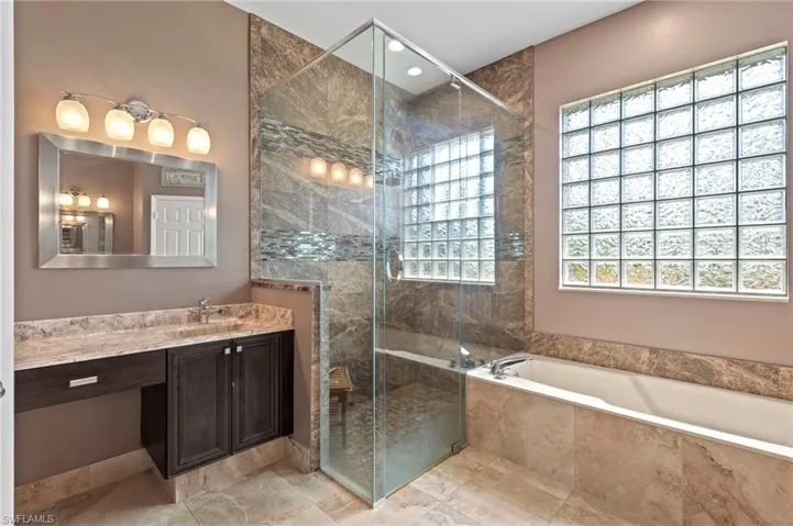 3259 Potomac Ct, Naples, Florida 34120