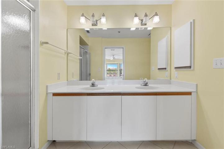double sinks with walk in shower