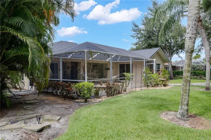 7903 Eagles Flight Ln, Fort Myers, Florida 33912