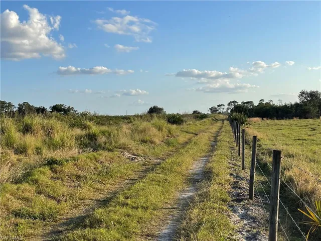 W State Rd 80  , Labelle, FL 33935
