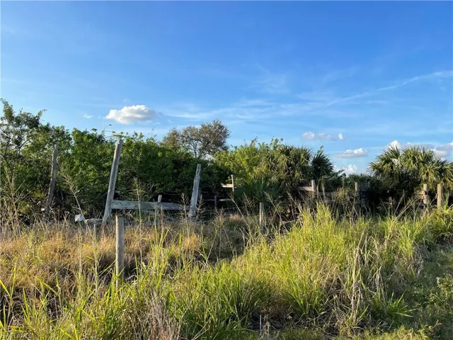 W State Rd 80  , Labelle, FL 33935