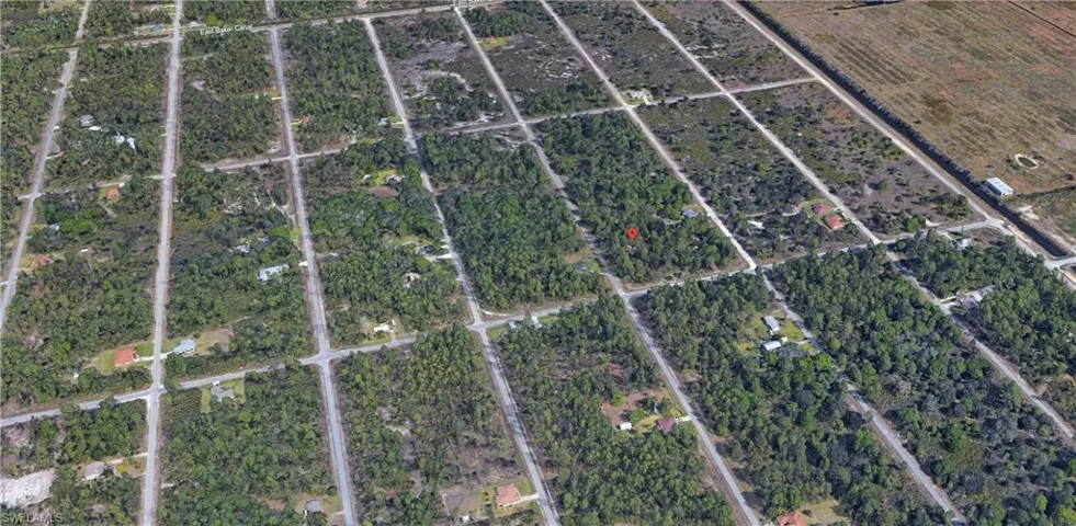 Aerial map of property and surrounding area