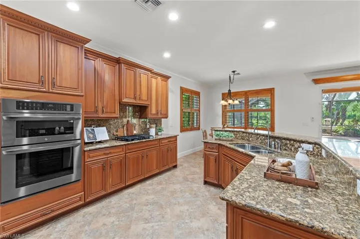 19772 Maddelena Cir, Estero, Florida 33967