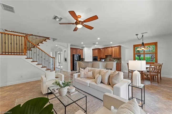 19772  Maddelena  CIR, Estero, FL 33967