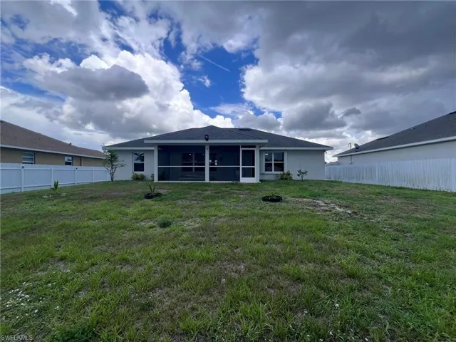 1949 Veronica Ave, Lehigh Acres, Florida 33972