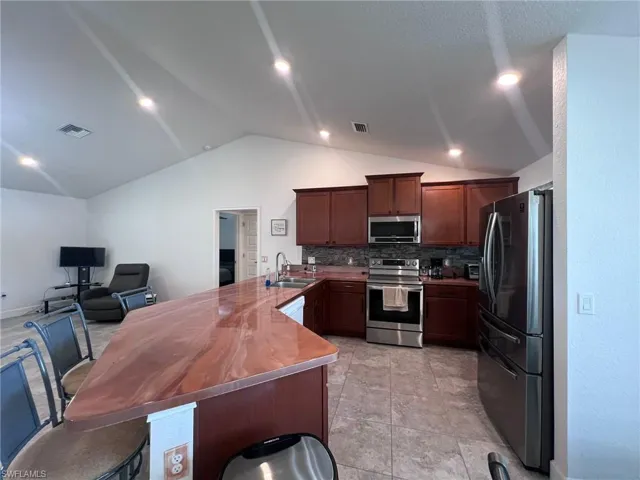 1949 Veronica Ave, Lehigh Acres, Florida 33972