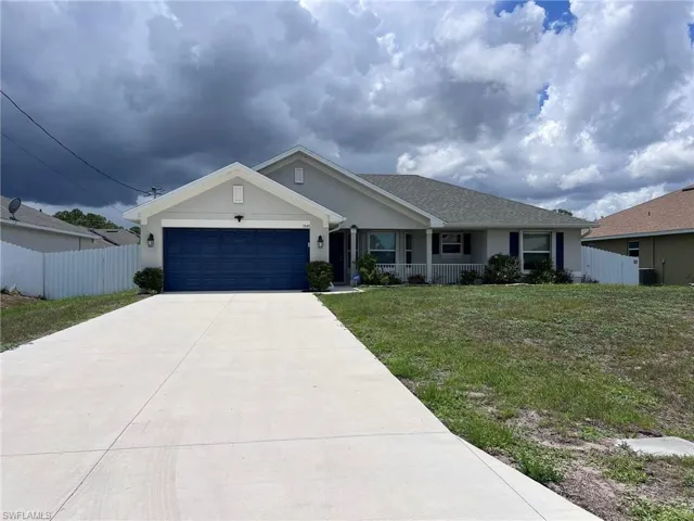 1949  Veronica  AVE, Lehigh Acres, FL 33972