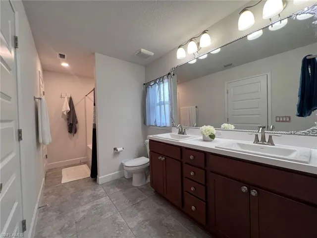 1949 Veronica Ave, Lehigh Acres, Florida 33972