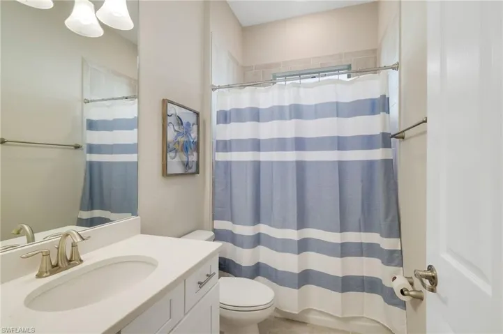 13504 Blue Bay Cir, Fort Myers, Florida 33913