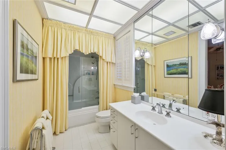 364  Cromwell  CT, Naples, FL 34108