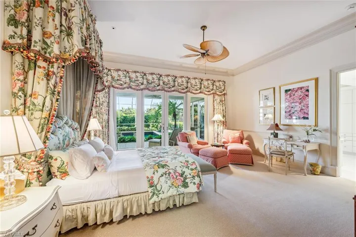 364  Cromwell  CT, Naples, FL 34108