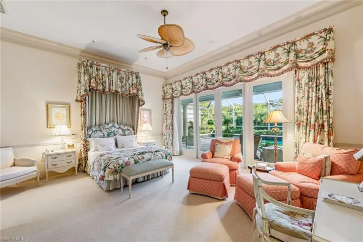 364  Cromwell  CT, Naples, FL 34108