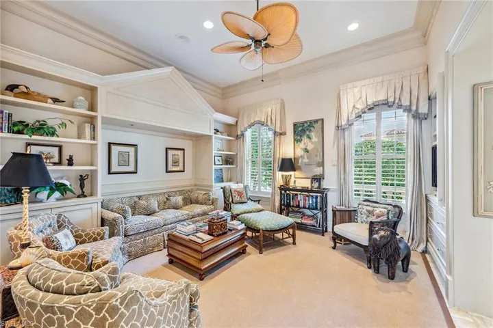 364  Cromwell  CT, Naples, FL 34108