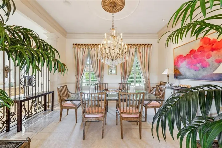 364  Cromwell  CT, Naples, FL 34108
