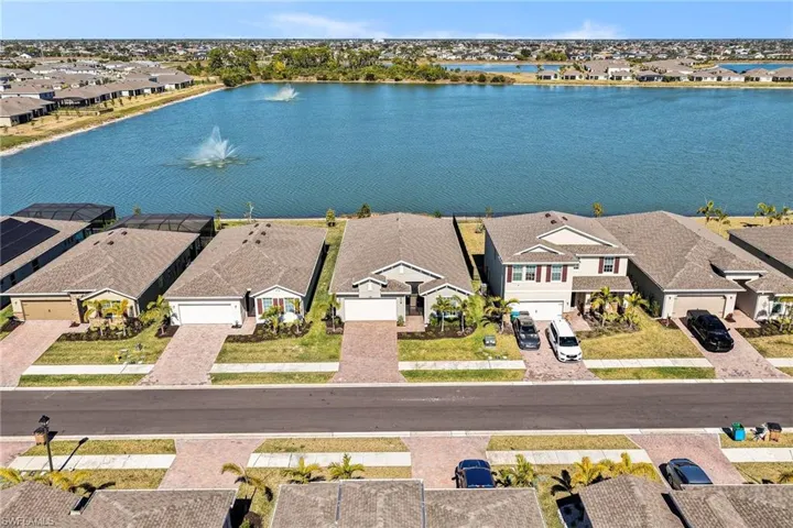 355 Spring Hill Lake Loop, Cape Coral, Florida 33993