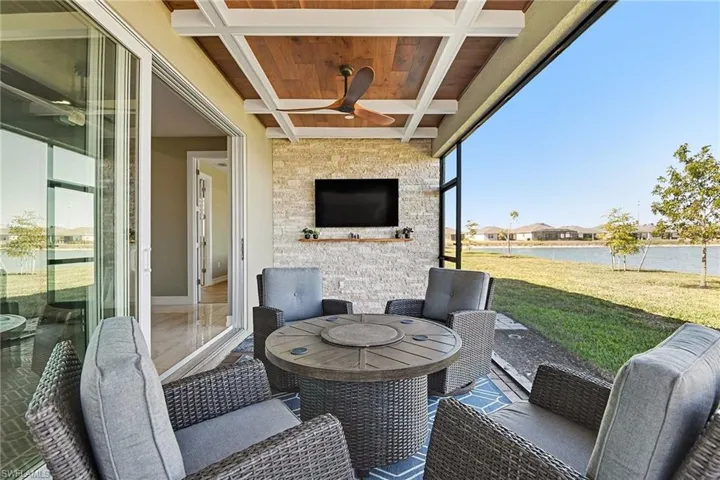 355 Spring Hill Lake Loop, Cape Coral, Florida 33993