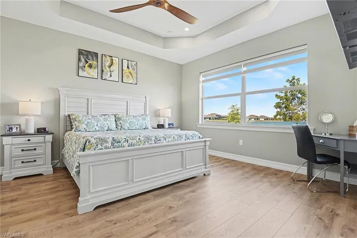 355 Spring Hill Lake Loop, Cape Coral, Florida 33993