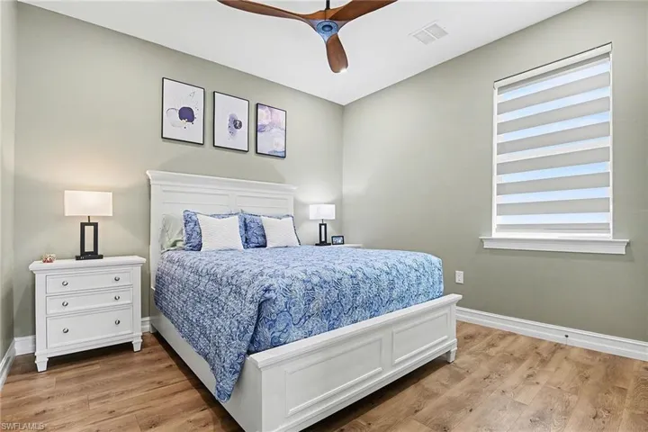 355 Spring Hill Lake Loop, Cape Coral, Florida 33993