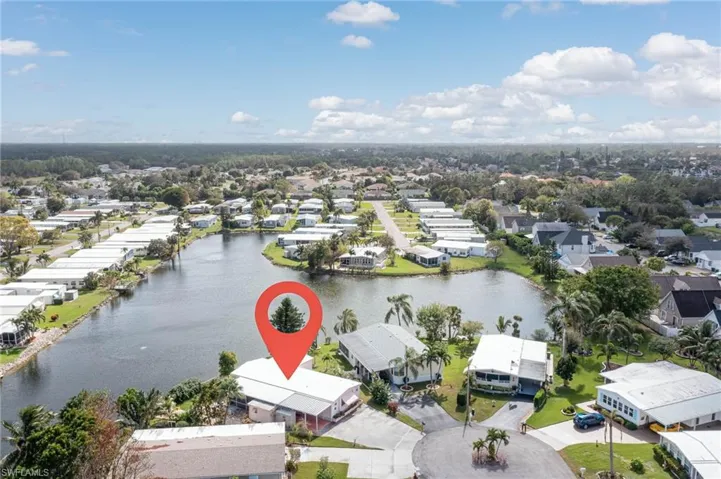 879  Cape Haze  LN, Naples, FL 34104