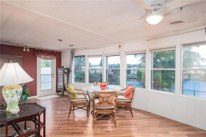 879  Cape Haze  LN, Naples, FL 34104