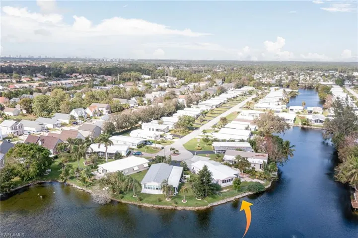 879  Cape Haze  LN, Naples, FL 34104