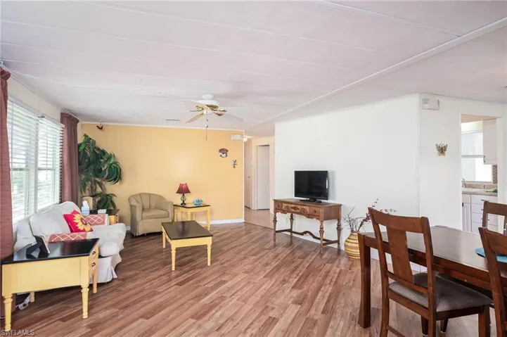 879  Cape Haze  LN, Naples, FL 34104