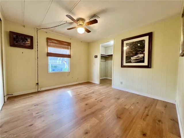 879  Cape Haze  LN, Naples, FL 34104