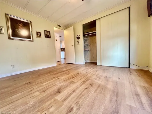 879  Cape Haze  LN, Naples, FL 34104