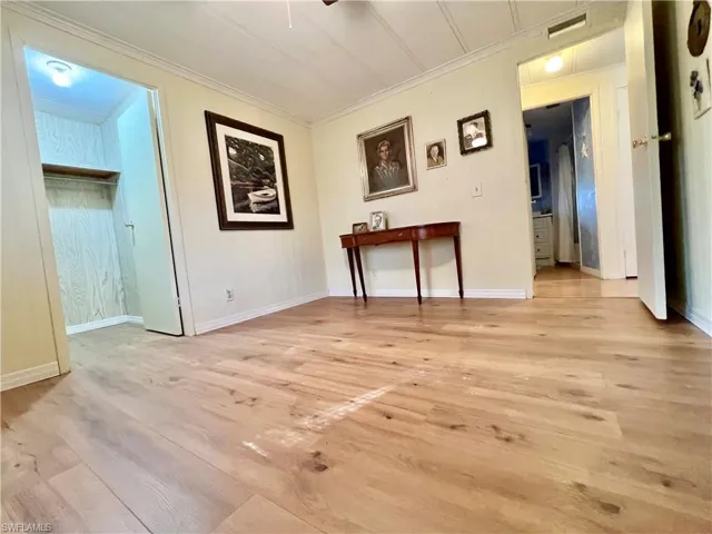 879  Cape Haze  LN, Naples, FL 34104