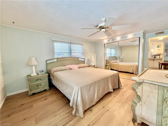 879  Cape Haze  LN, Naples, FL 34104
