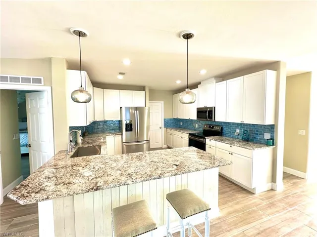 Large and functional kitchen