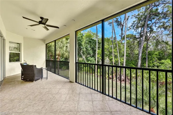 Large Lanai