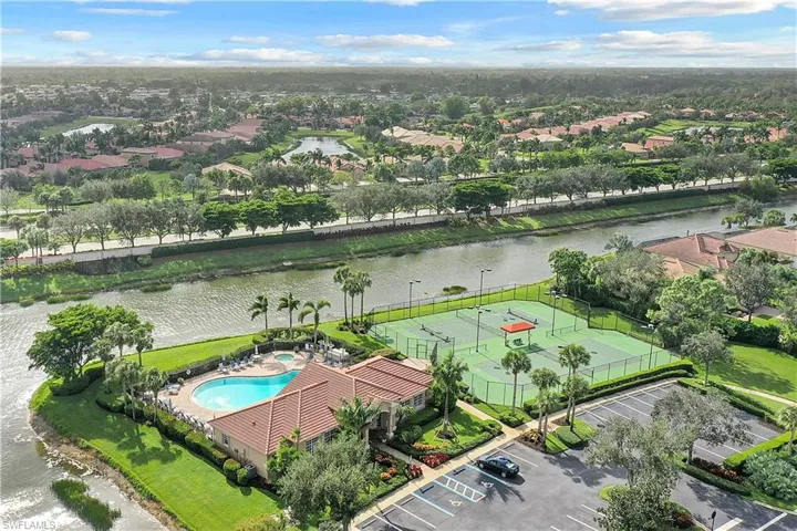 2 Pools & 2 Fitness Centers