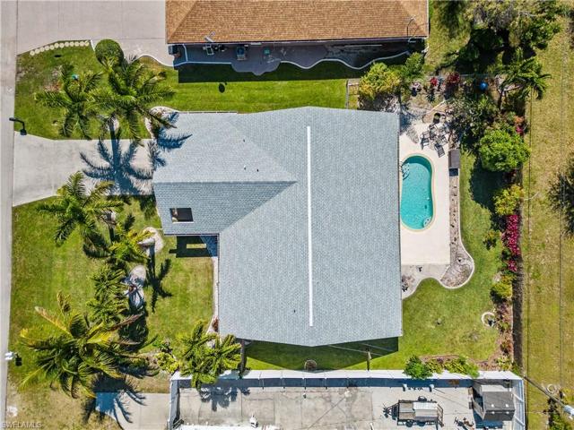 18 SE 20th CT, CAPE CORAL FL 33990