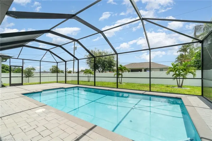 1406 SW 13th  ST, Cape Coral, FL 33991