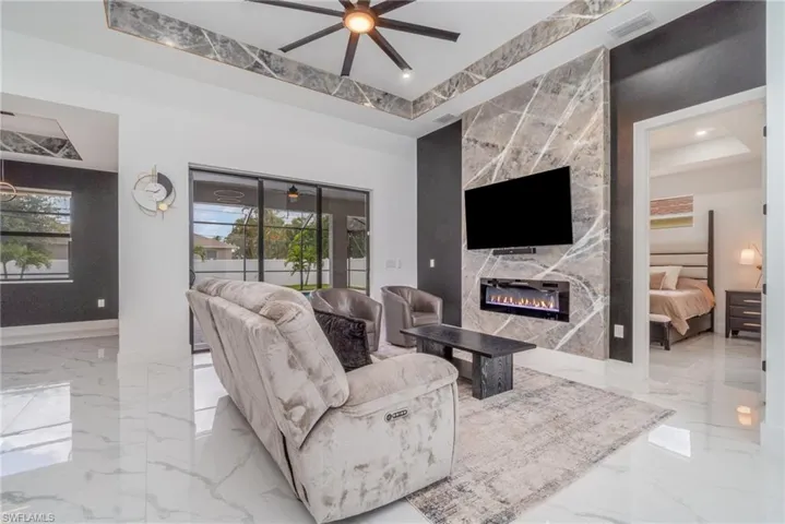 1406 Sw 13th St, Cape Coral, Florida 33991