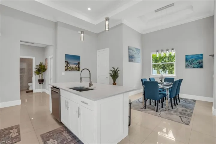 477 NE 1st  PL, Cape Coral, FL 33909