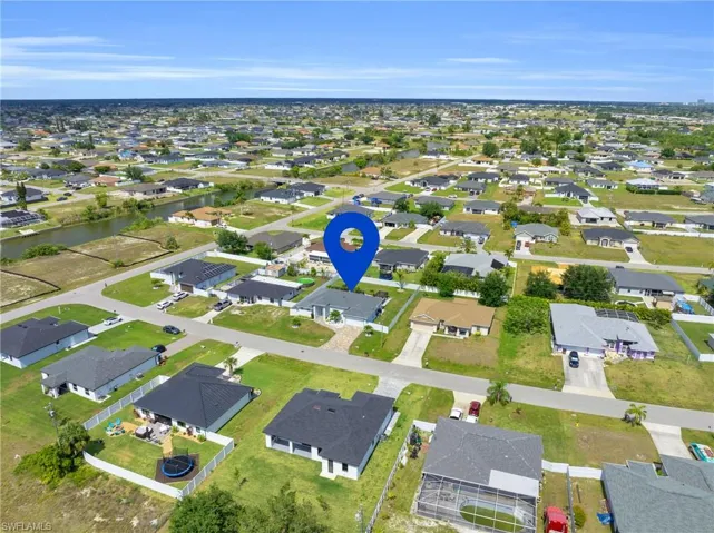 477 NE 1st  PL, Cape Coral, FL 33909