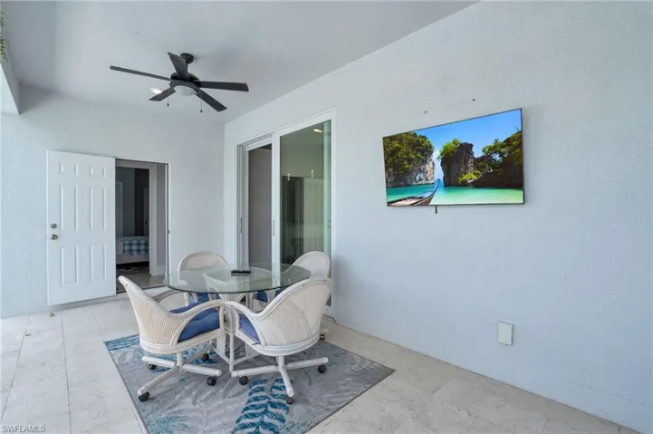 477 NE 1st  PL, Cape Coral, FL 33909