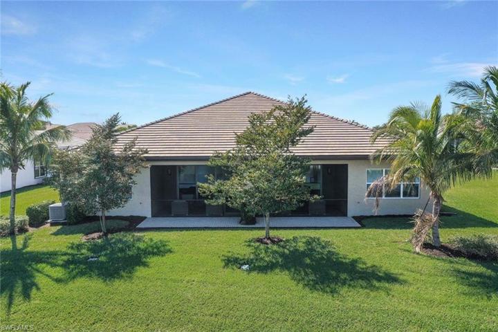28461  Abruzzo  DR, Bonita Springs, FL 34135