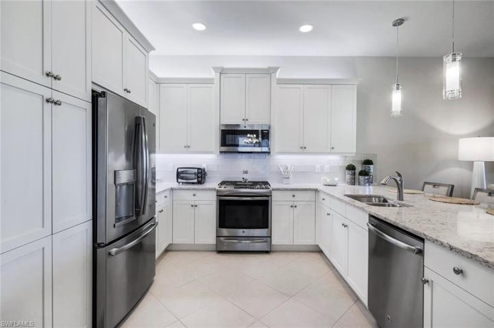 28461  Abruzzo  DR, Bonita Springs, FL 34135