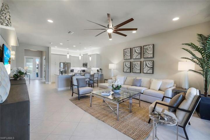 28461  Abruzzo  DR, Bonita Springs, FL 34135