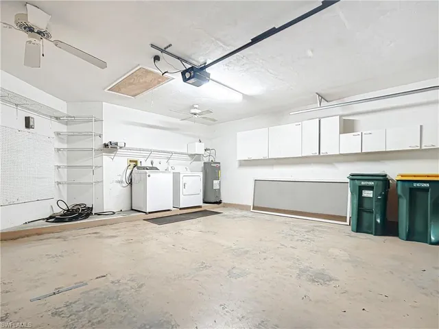 2662  Aft  AVE, Naples, FL 34109