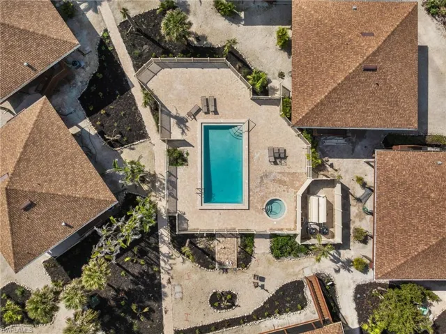 1811 Olde Middle Gulf Dr # 10, Sanibel Fl 33957