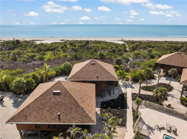 1811 Olde Middle Gulf Dr # 10, Sanibel Fl 33957