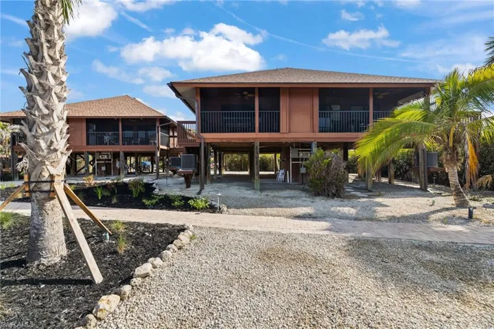 1811 Olde Middle Gulf Dr # 10, Sanibel Fl 33957